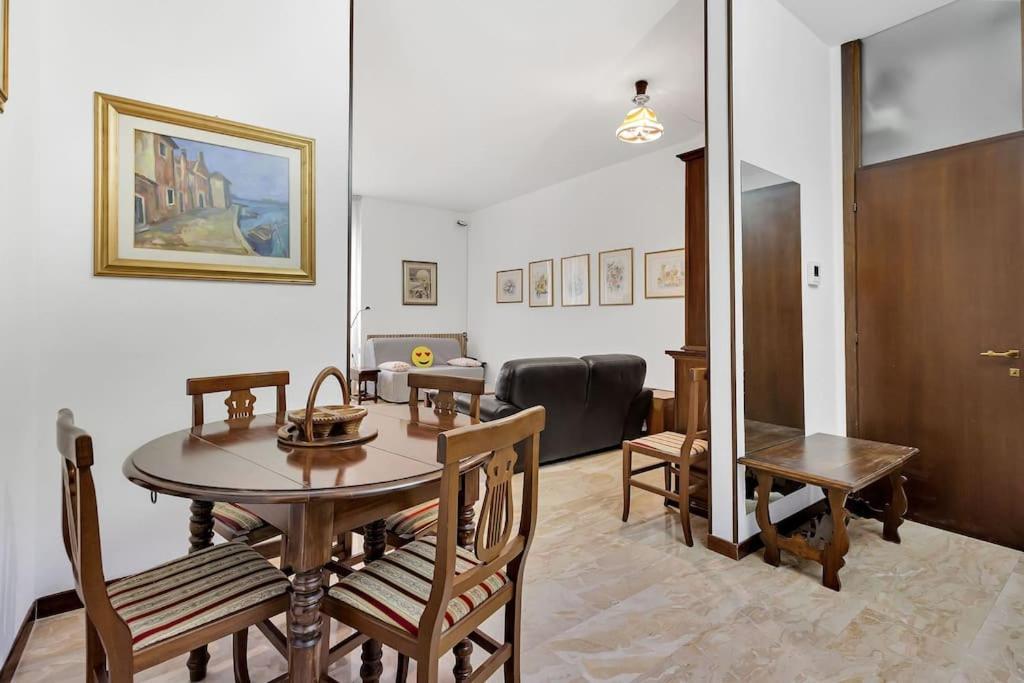 Апартаменты Alessia'S Flat - Sesto Сесто-Сан-Джованни Экстерьер фото